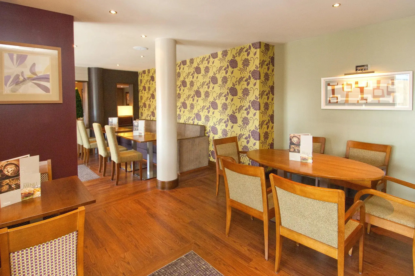 Premier Inn London Gatwick Manor Royal