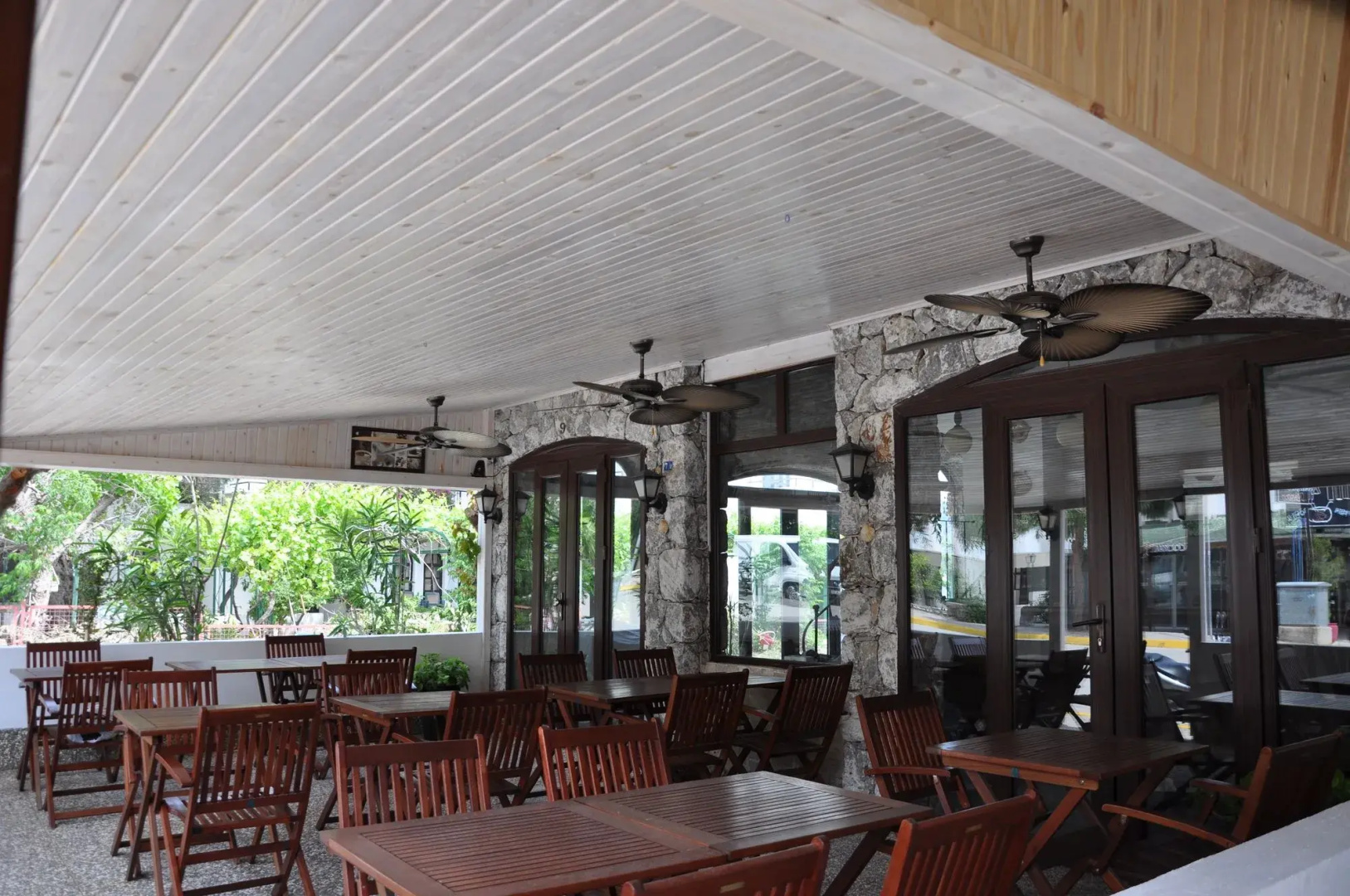 Pisces Hotel