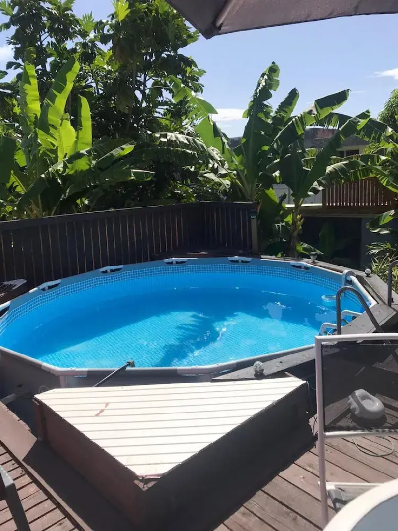 Bungalow With 3 Bedrooms in Trois-rivières, With Wonderful Mountain View, Private Pool, Enclosed Garden