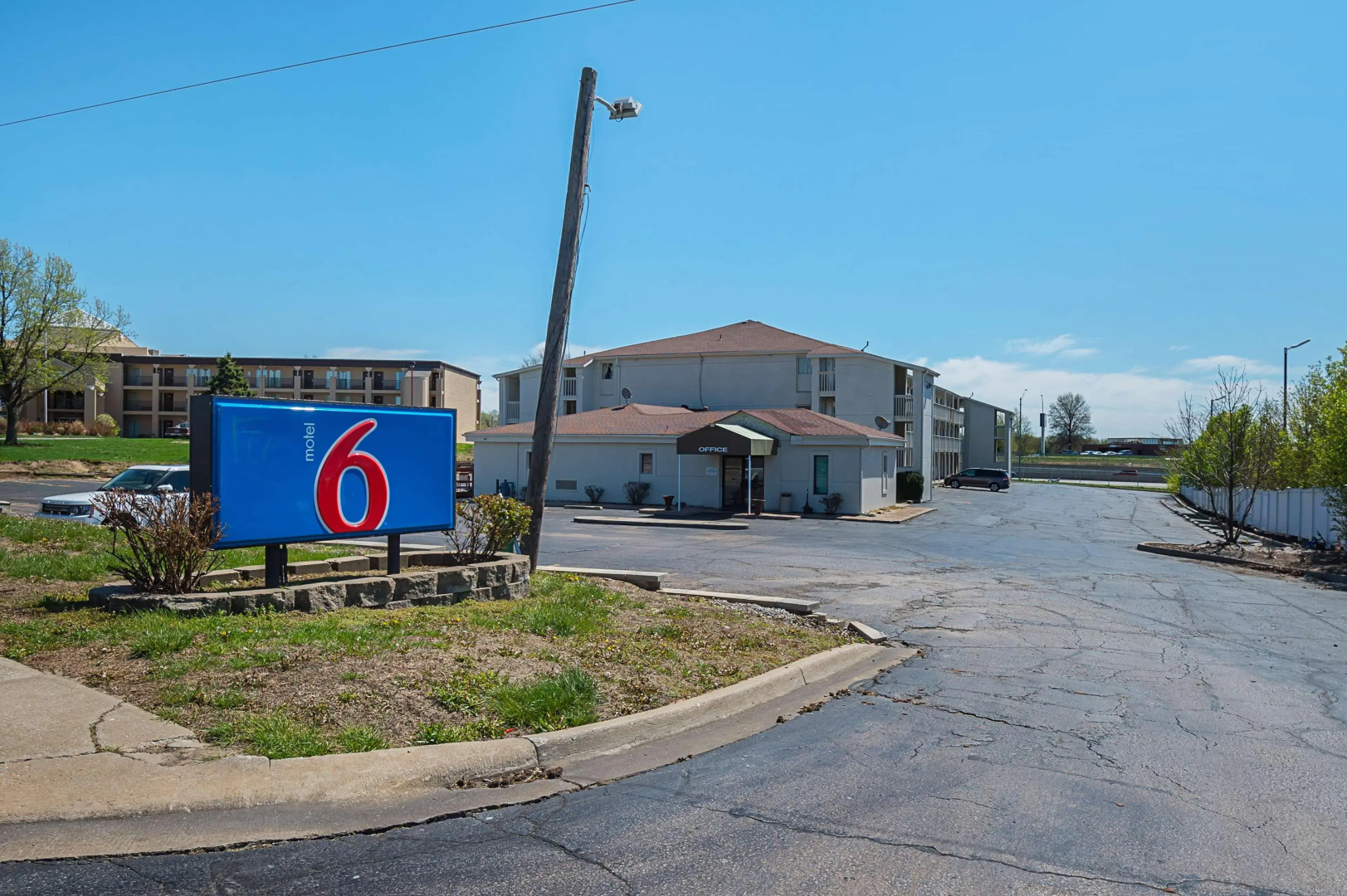Motel 6-Blue Springs, MO