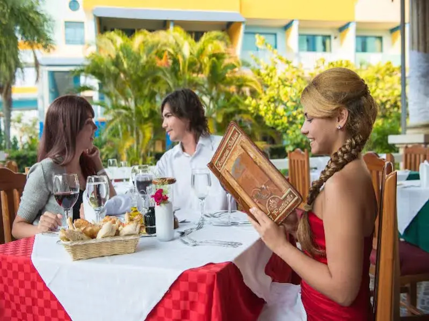 Aston Costa Verde Beach Resort