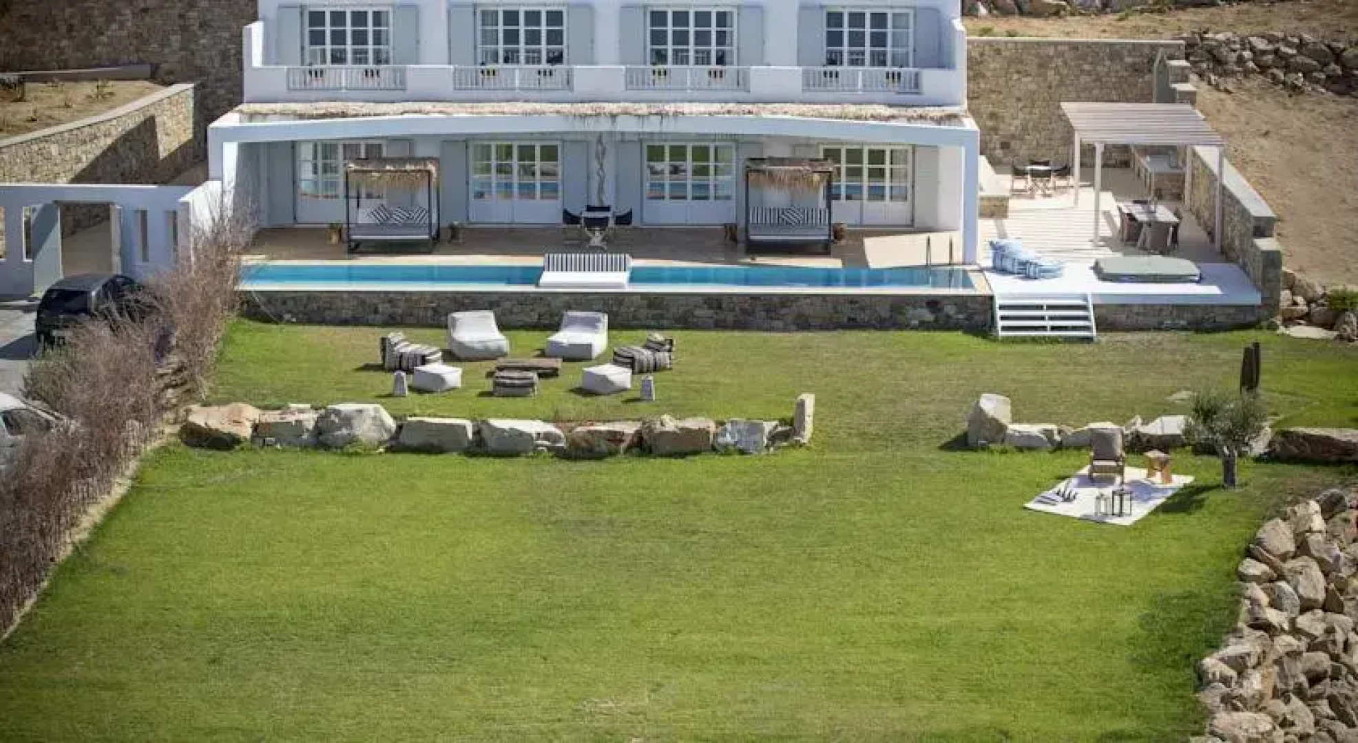 Villa Super Paradise (by Myconian Collection)