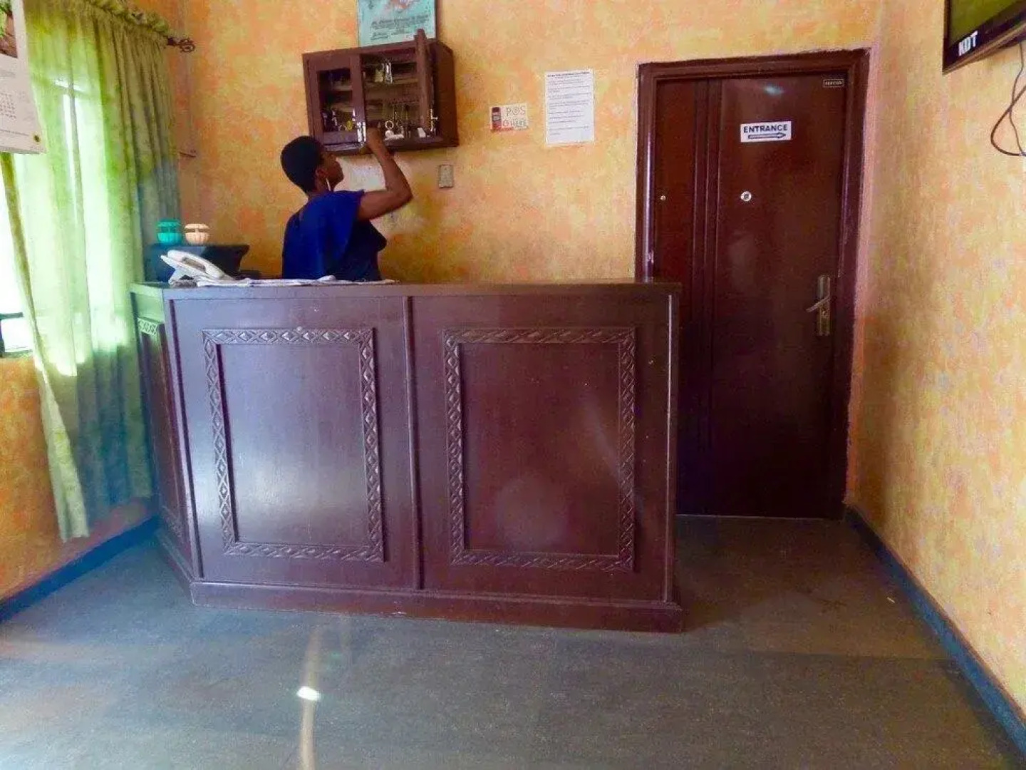 KDT Hotels And Suites