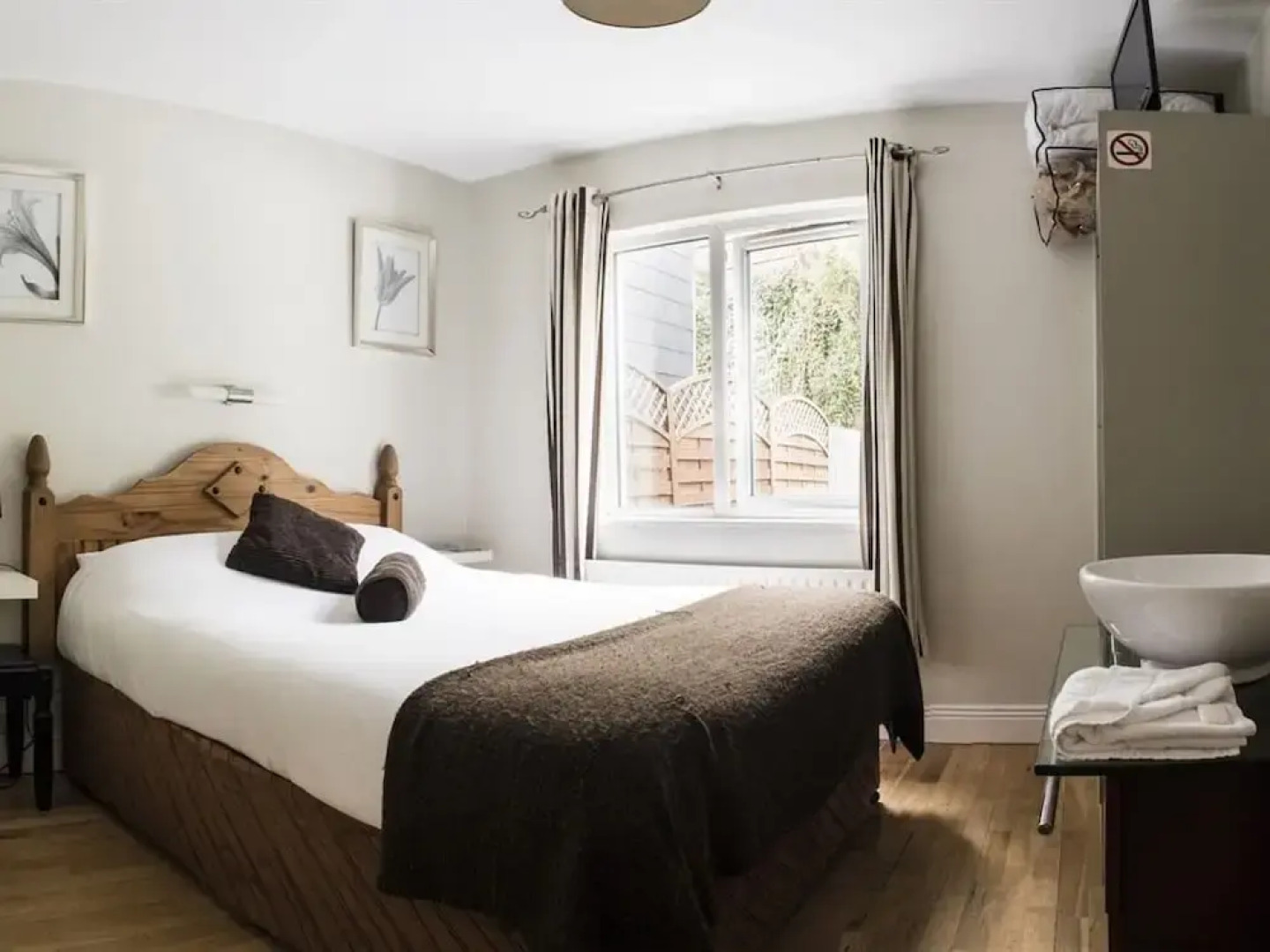 Tierney's Guesthouse