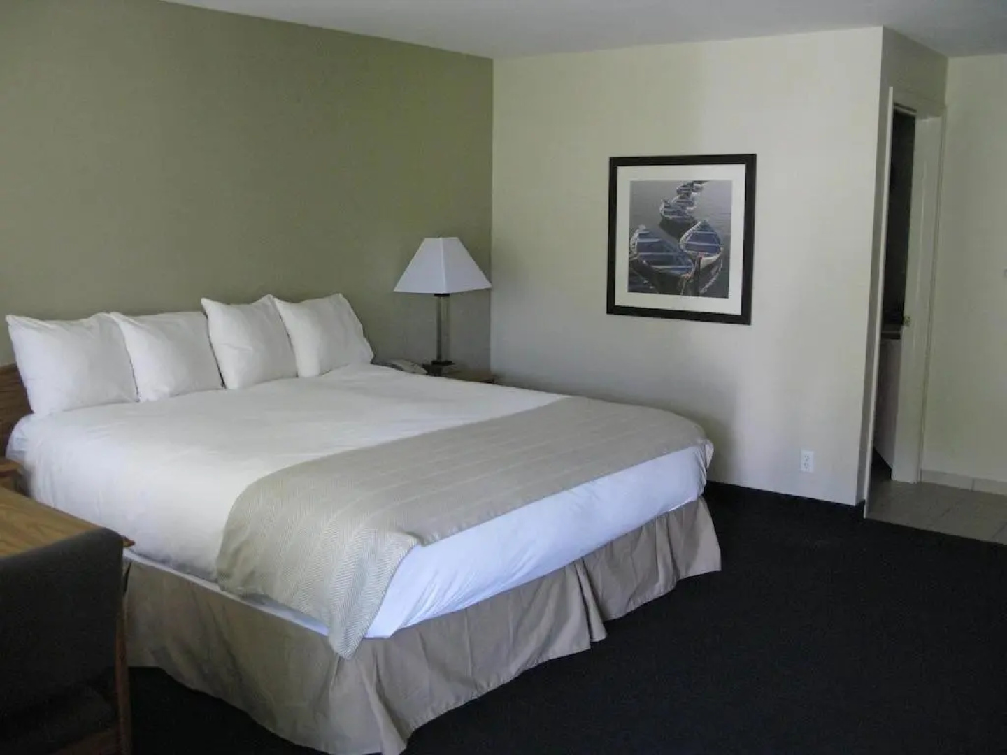 Hanging Lake Inn