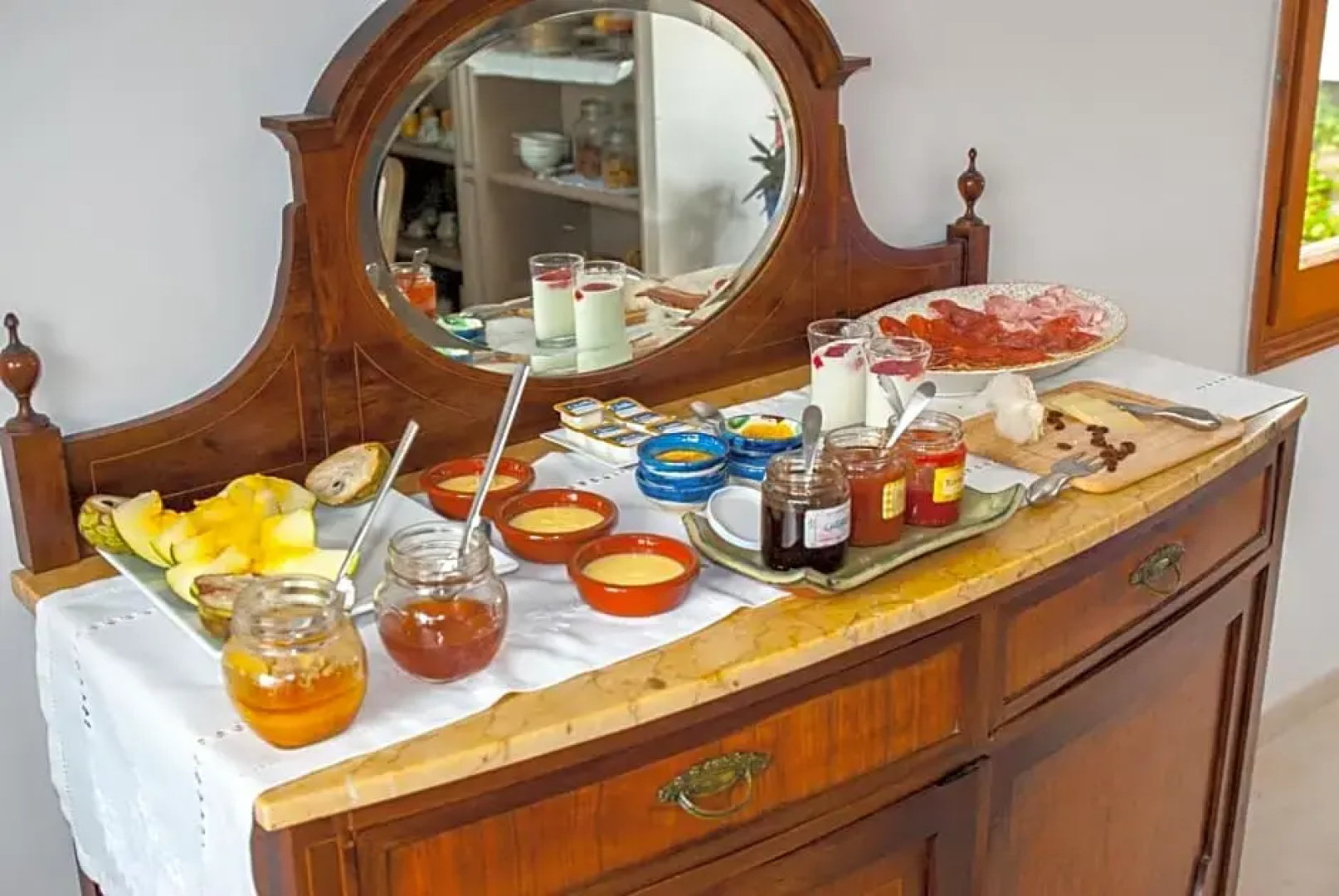 Montjuic Bed & Breakfast