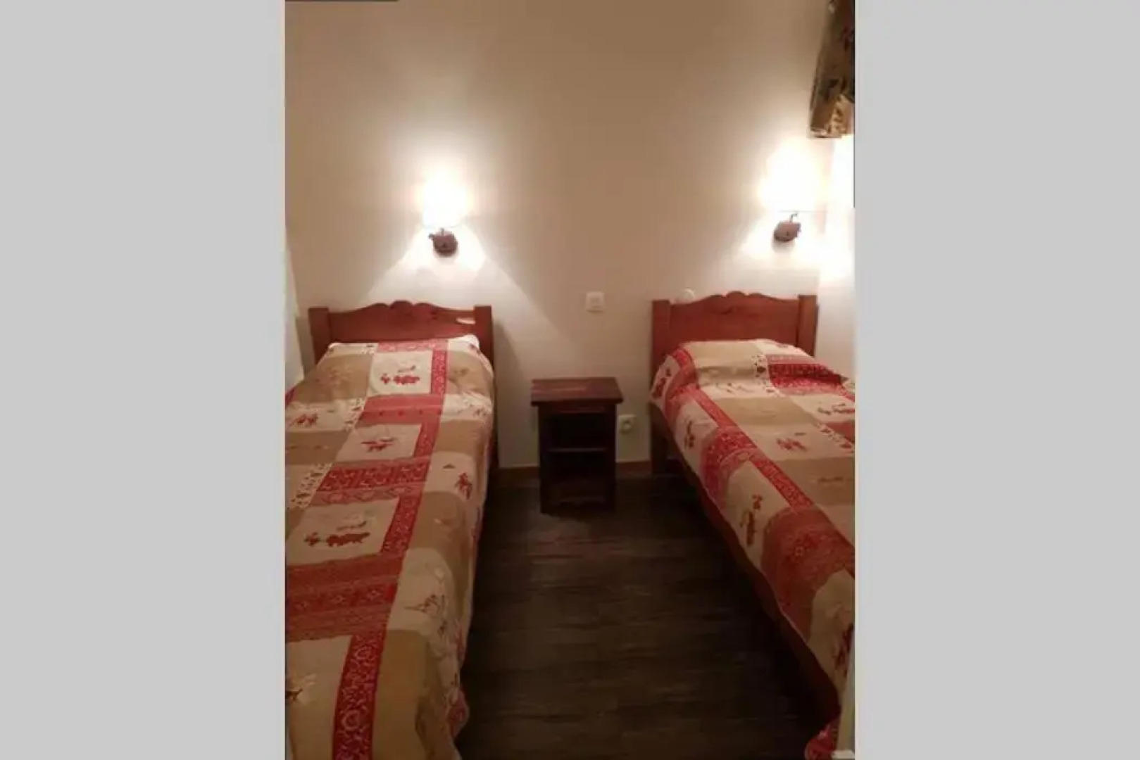 Agence des Orres - Les Melezes d'Or - T2+2 coin nuit+PKG - MZ2008