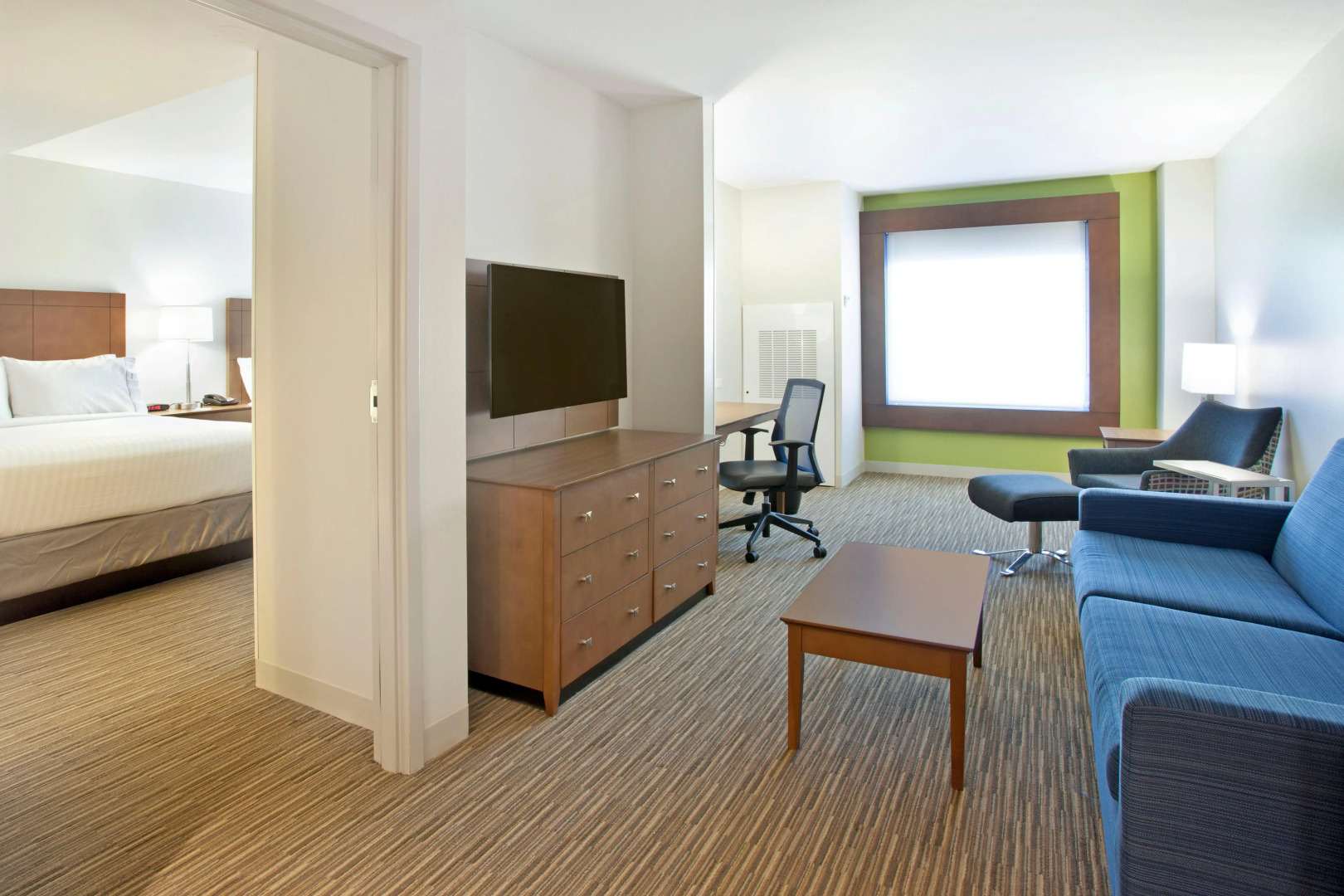 Holiday Inn Express & Suites Austin Downtown - University by IHG