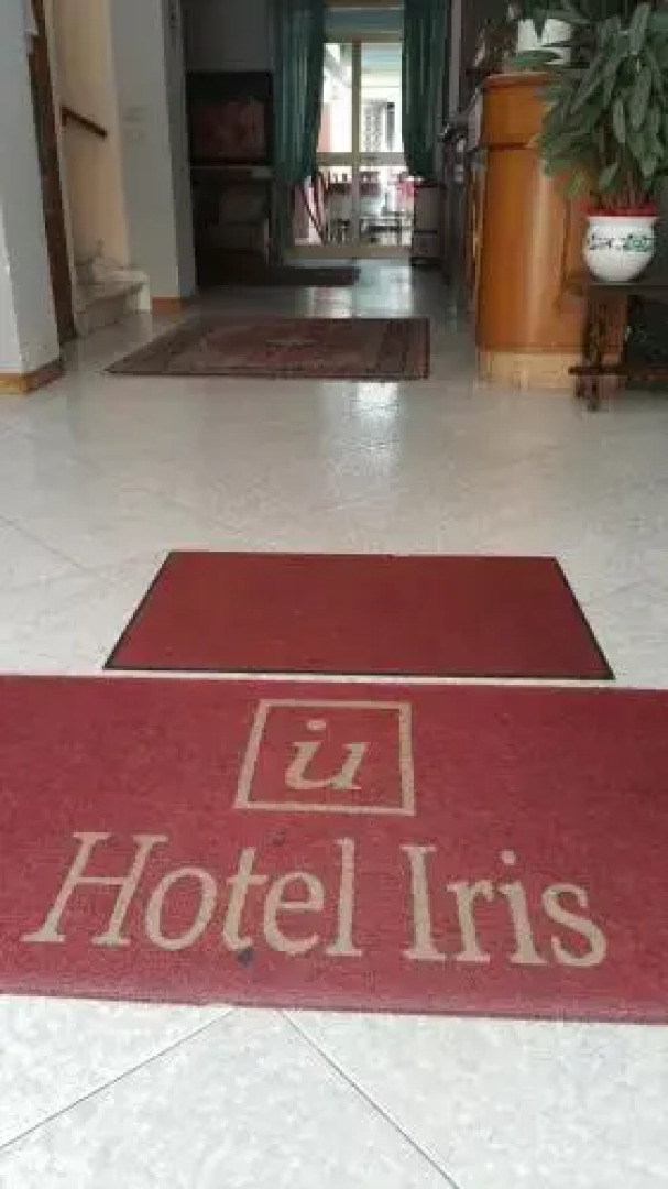 Hotel Iris
