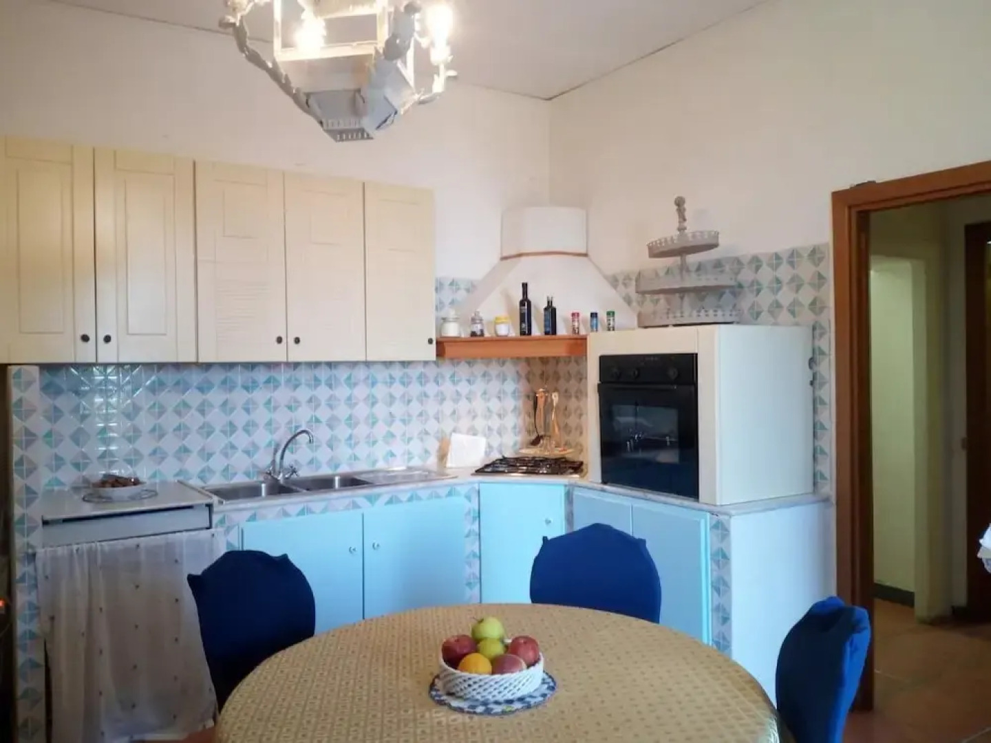 Apartment With one Bedroom in Torre del Greco, With Wonderful sea View, Enclosed Garden and Wifi - 6 km From the Beach