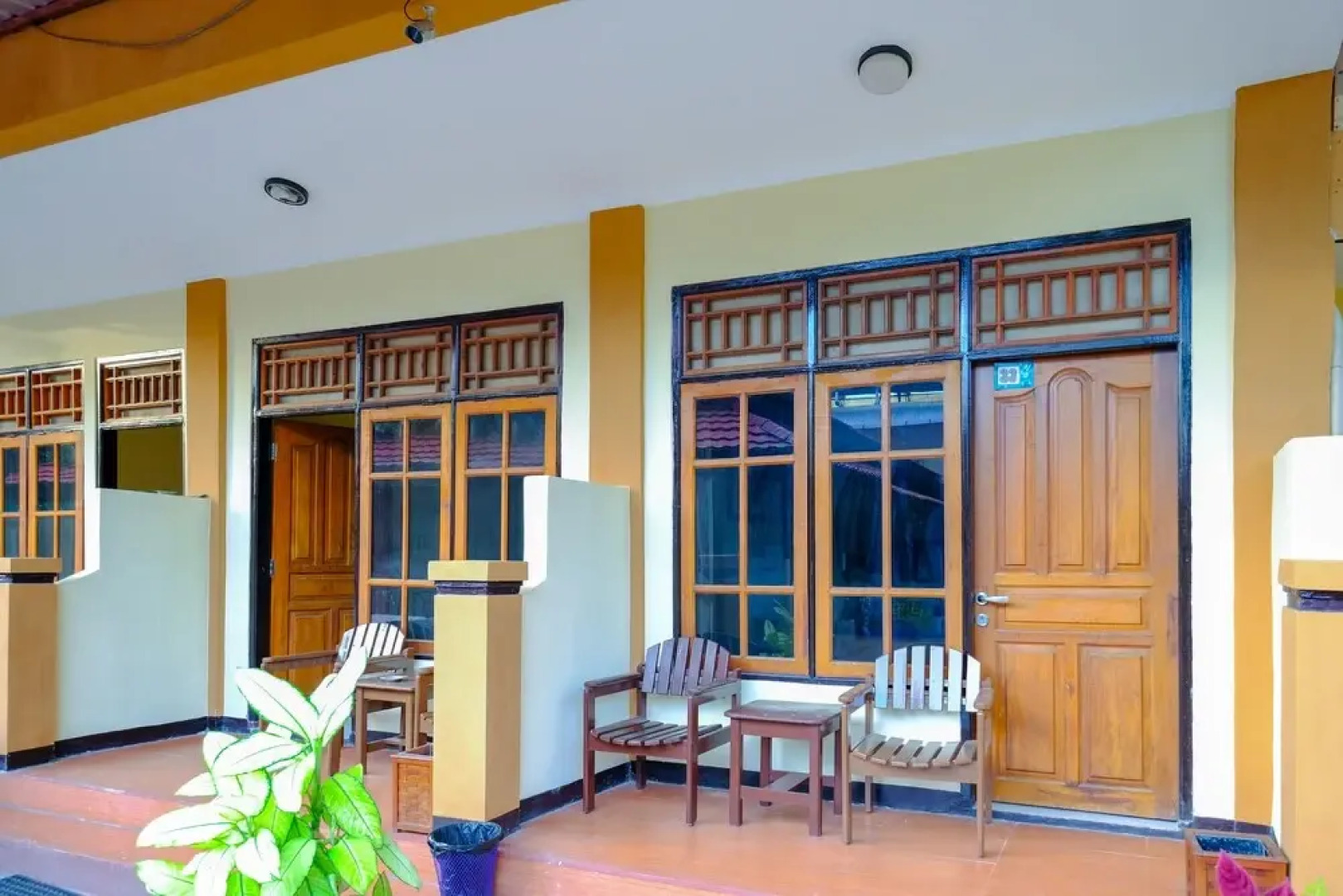 Hotel Elen by OYO Rooms