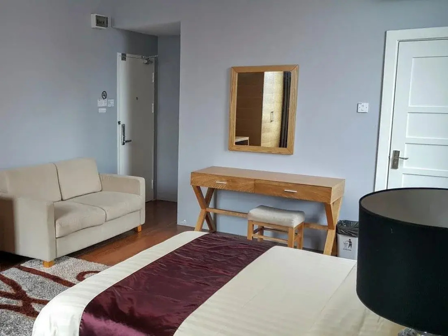 Residence 21 Boutique Inn