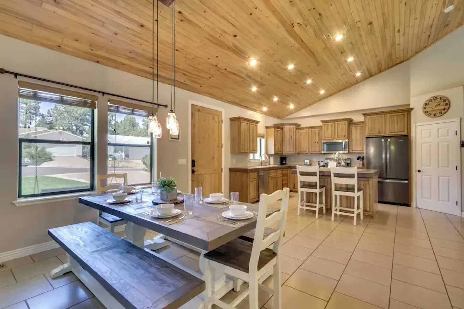 Modern Show Low Home w/ BBQ & Fire Pit!