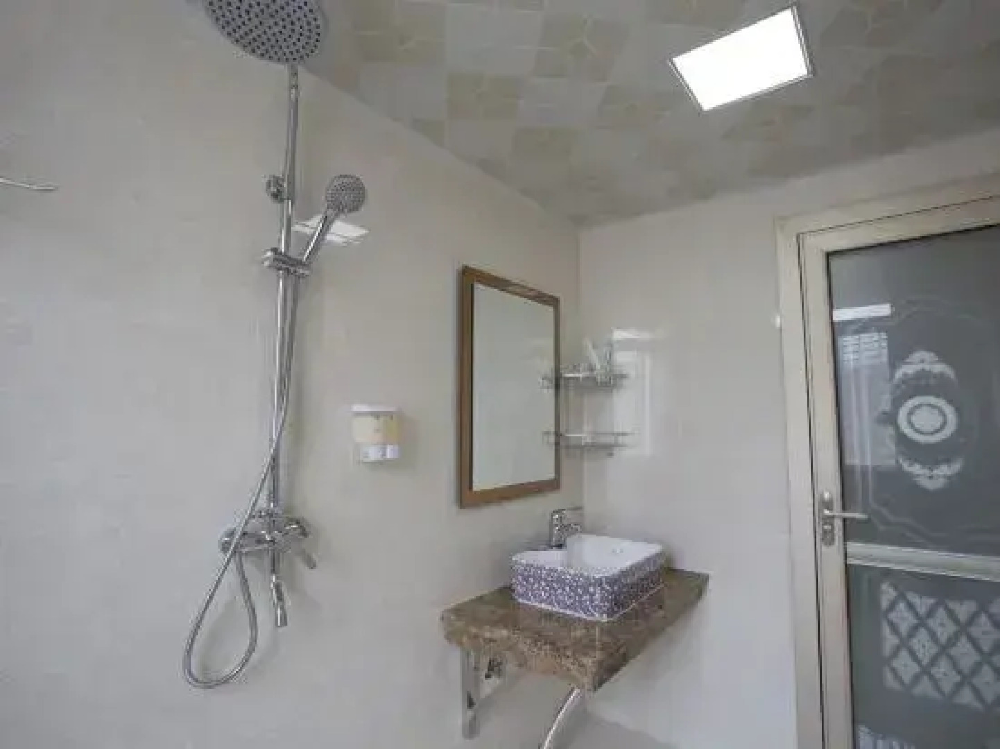 Jiayu Tianyou Business Hotel