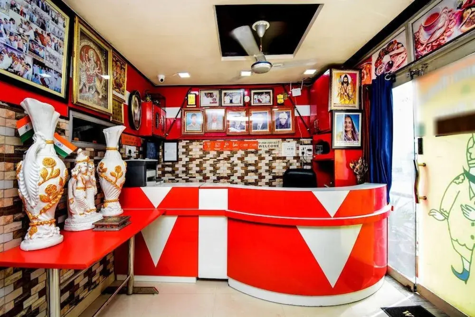 Gaur Guest House by OYO Rooms
