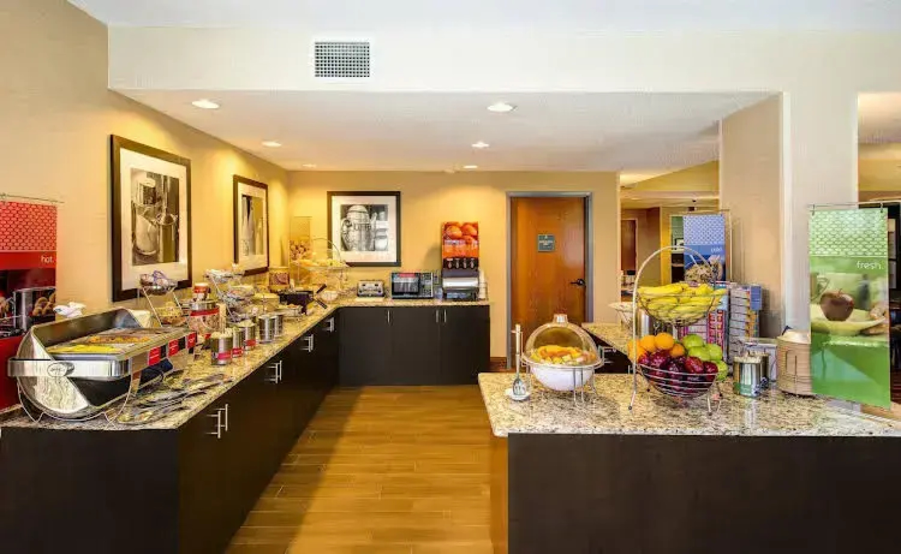 Hampton Inn