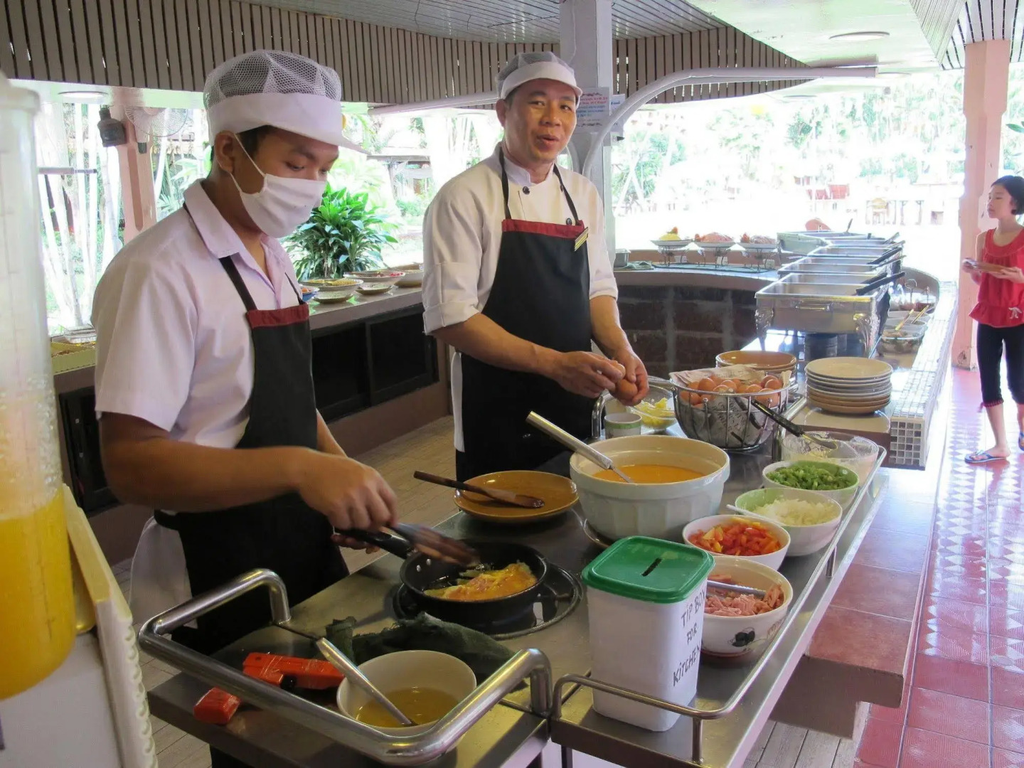 Basaya Beach Hotel & Resort