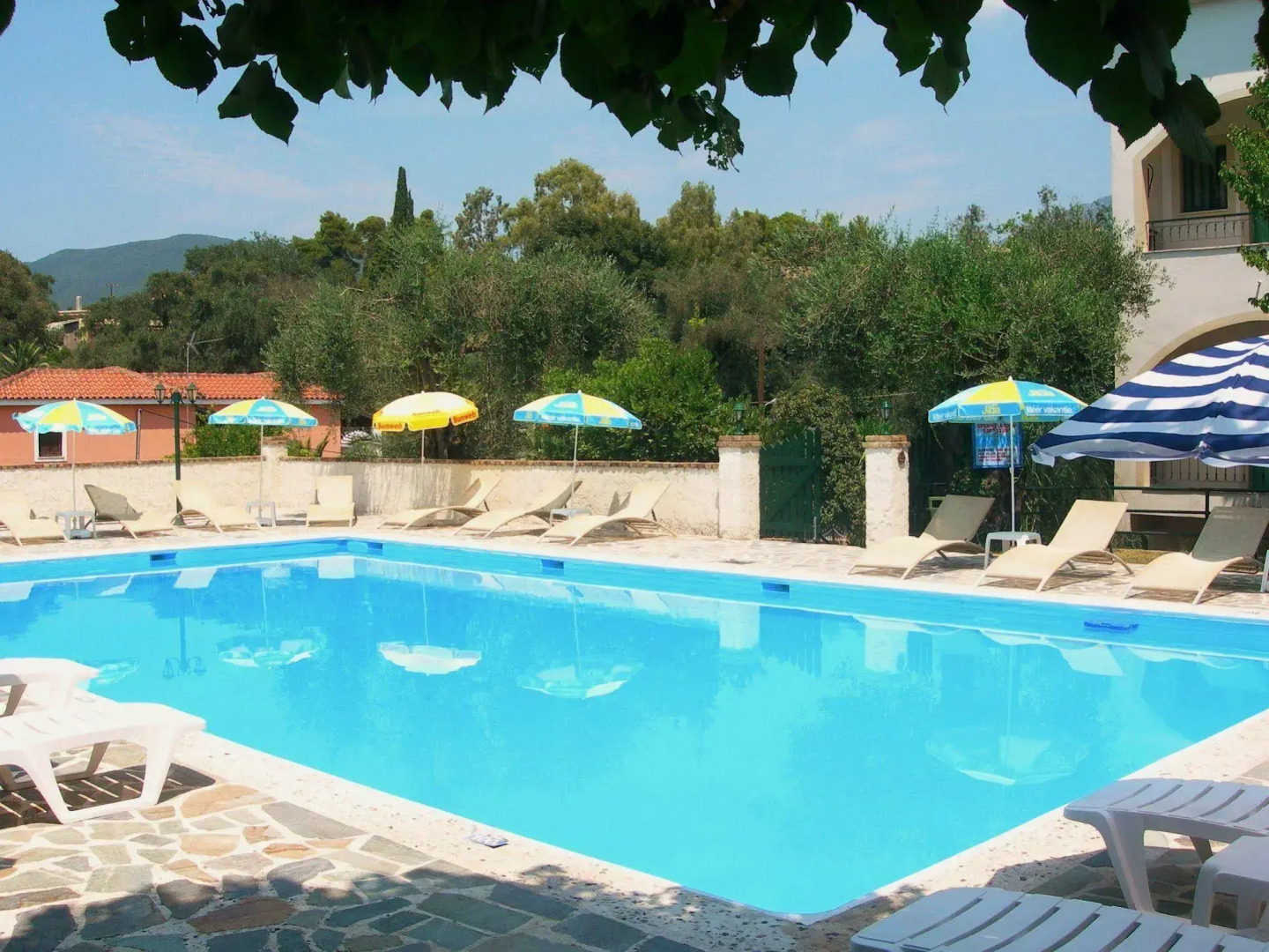 Villa Karmar Hotel Apartments