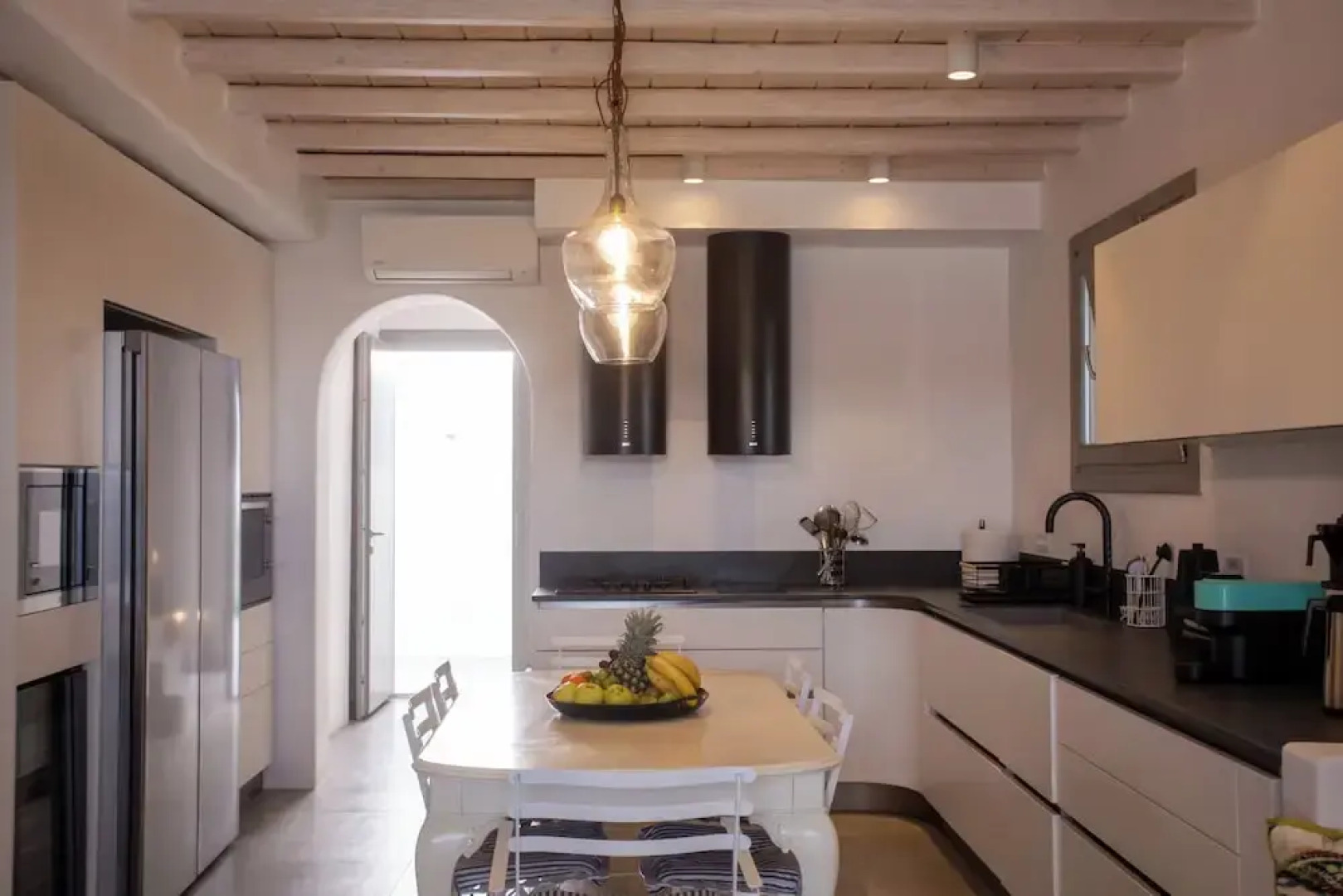 Mykonian Luxury Villa Filyra with Pool