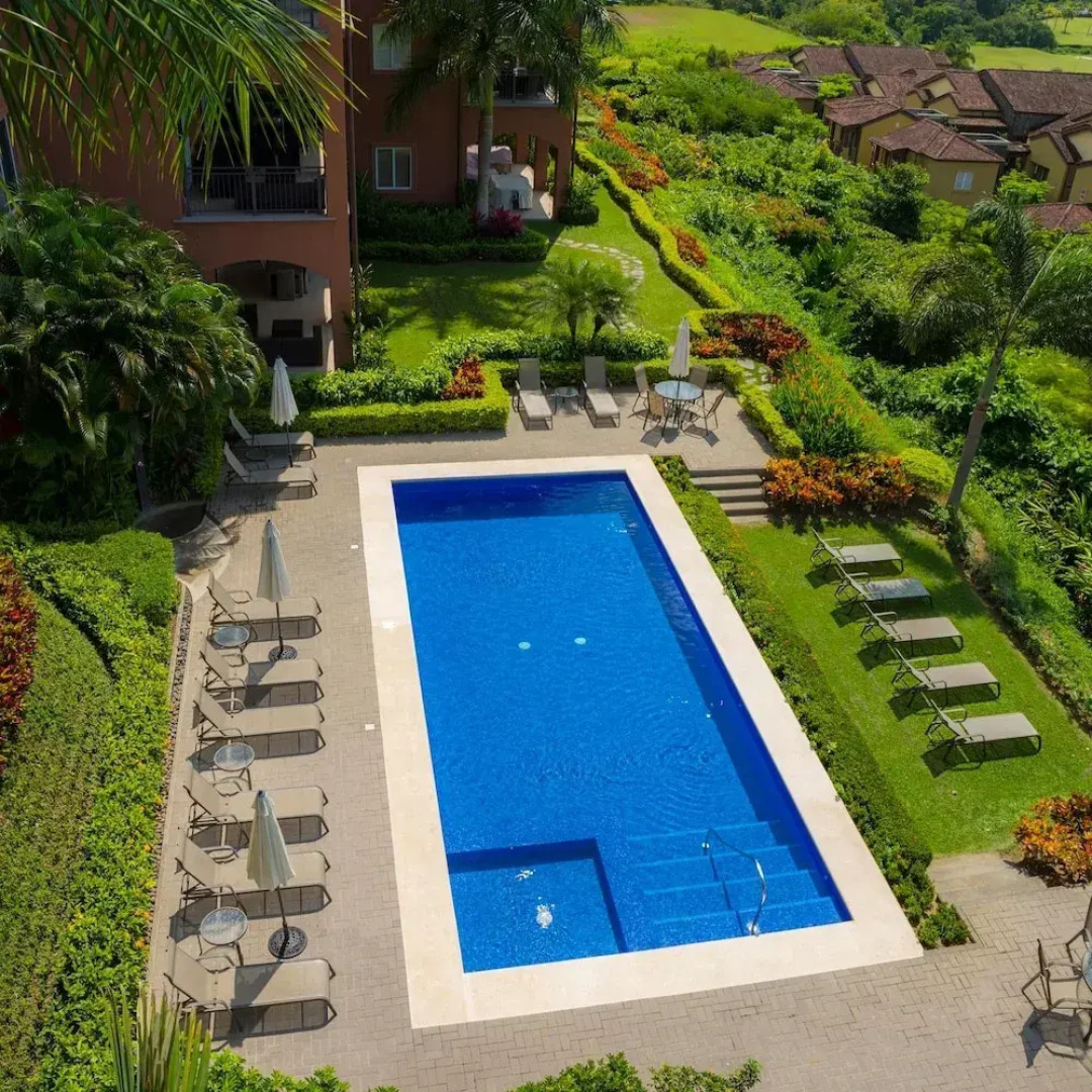 Altavista 5A 3 bdr 3 Bath Ocean View