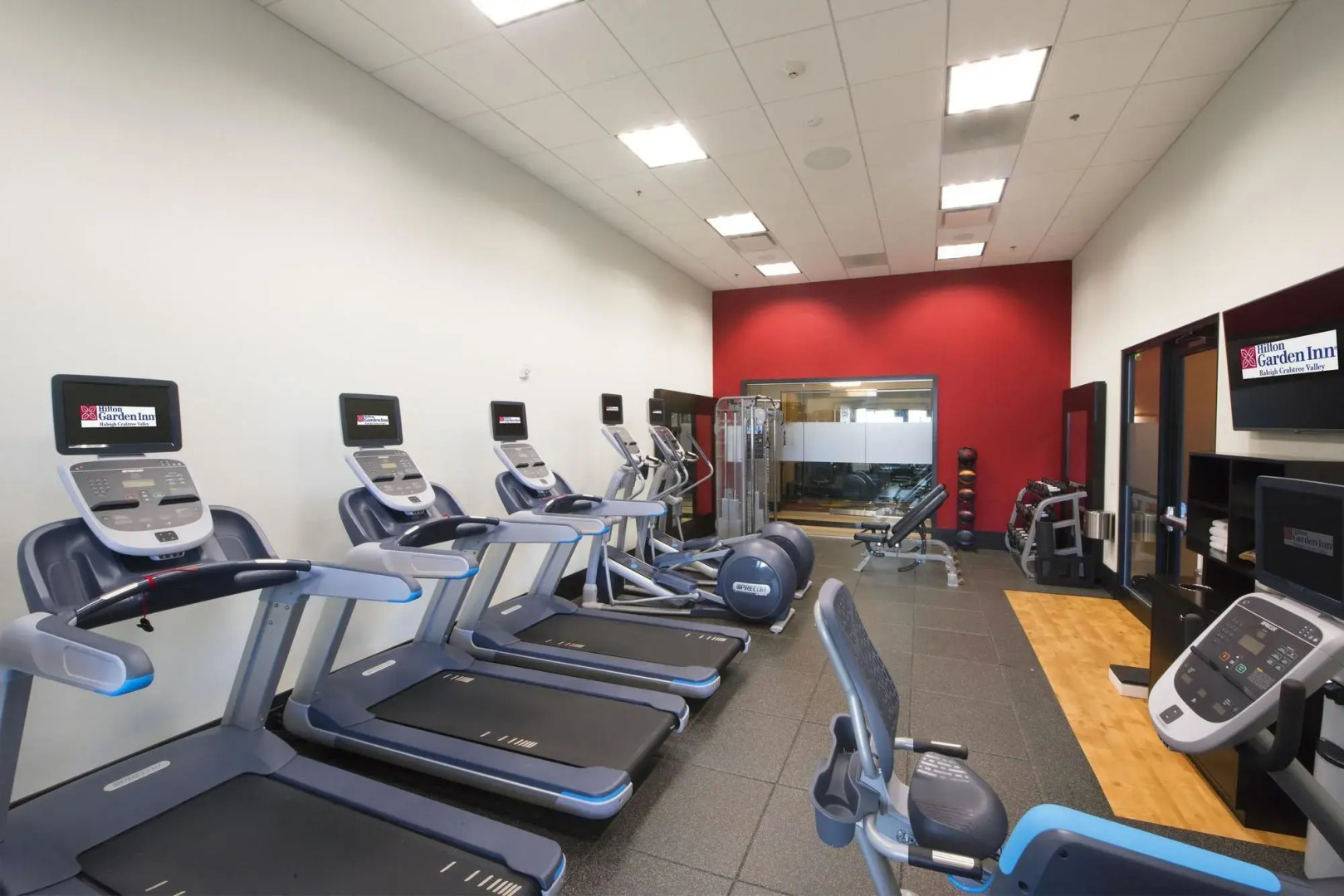 Hilton Garden Inn Raleigh /Crabtree Valley