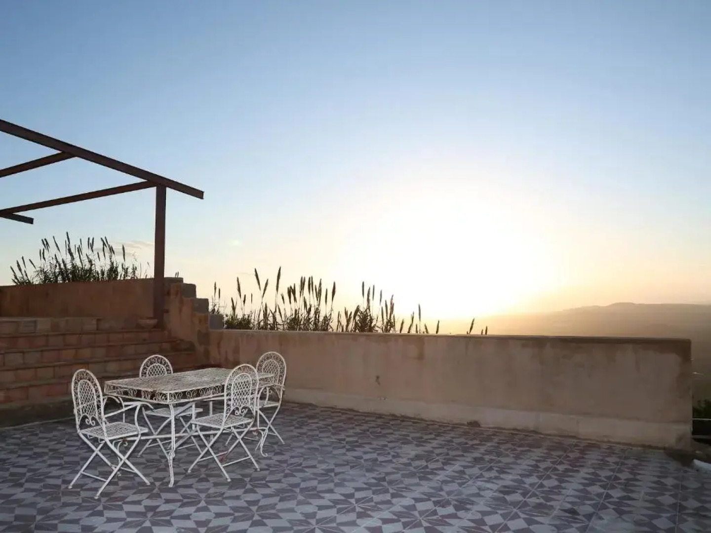 2 bedrooms house with sea view and enclosed garden at Niscemi