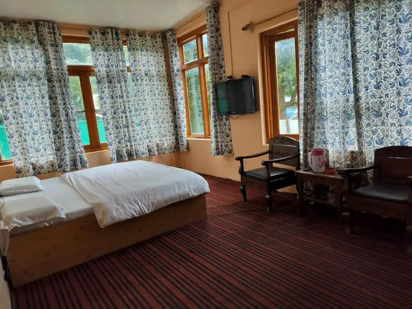 Sky Light Guest House