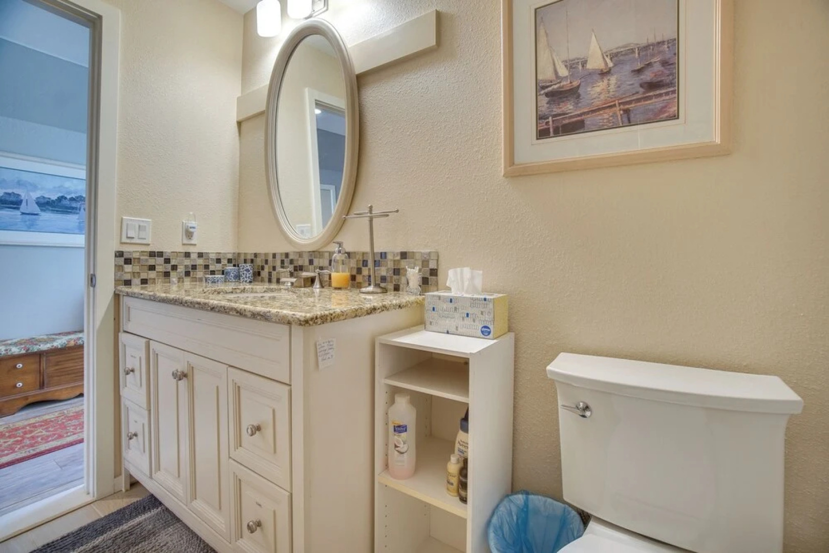 Cascade Cabin Hideaway w/ Views, 1/2 Mi to Lake