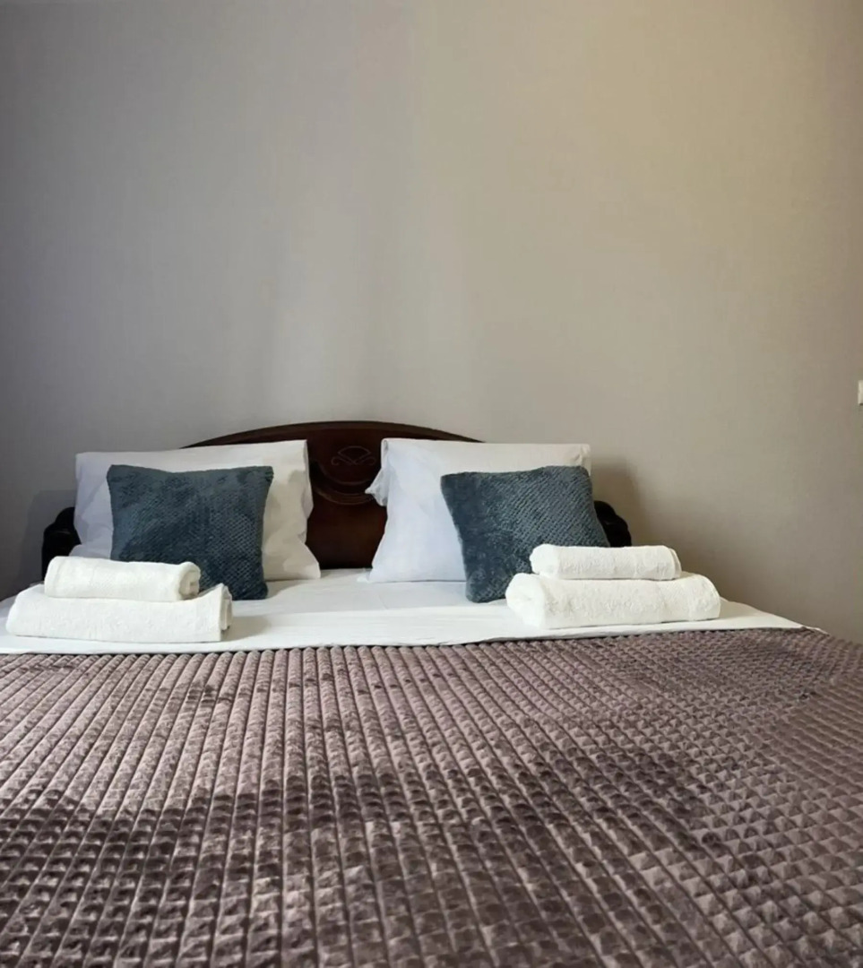 Апартаменты на улице Комарова 61