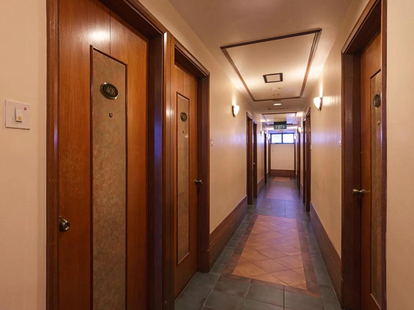 Hotel 81 Premier Princess