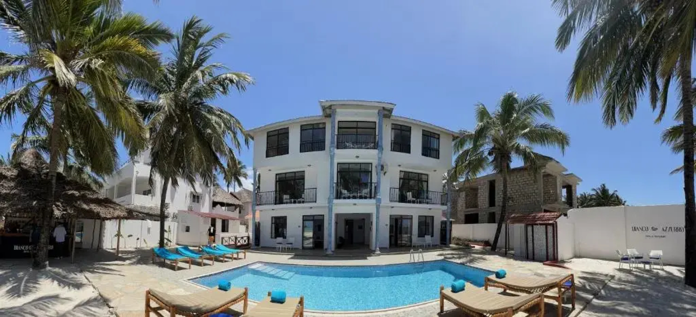Bianco Azzurro Hotel & Restaurant