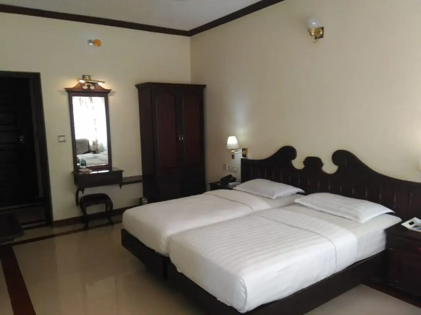 Alleppey Prince Hotel