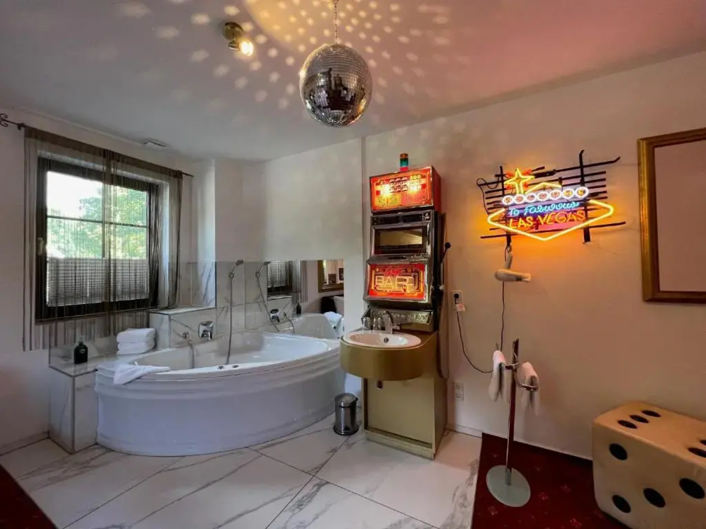 Road Stop Motel Dortmund