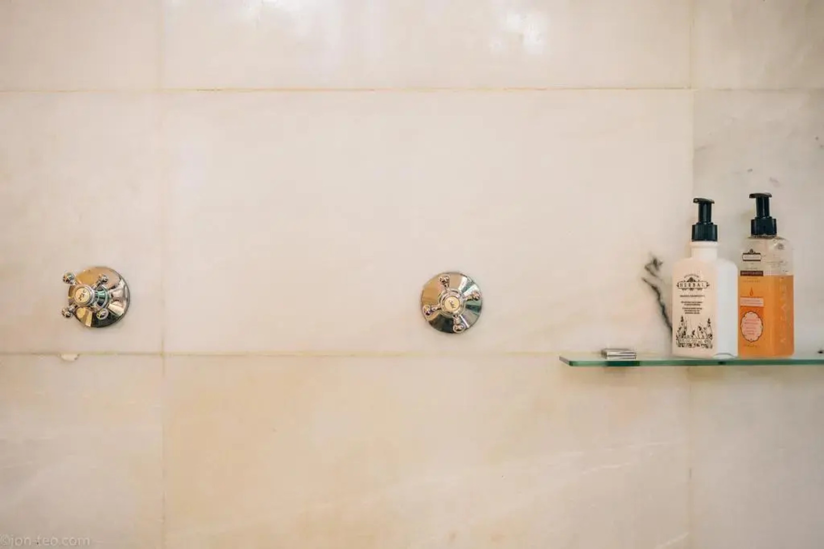 Casabrina Vacation Villas