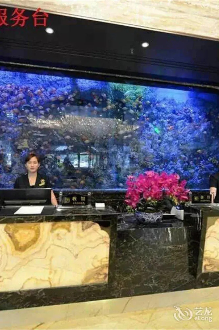 Ramada by Wyndham Luoyang Downtown