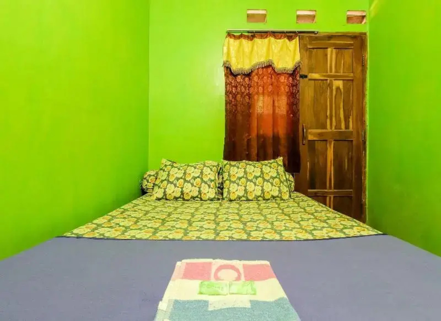 Penginapan Awandalu by ZUZU