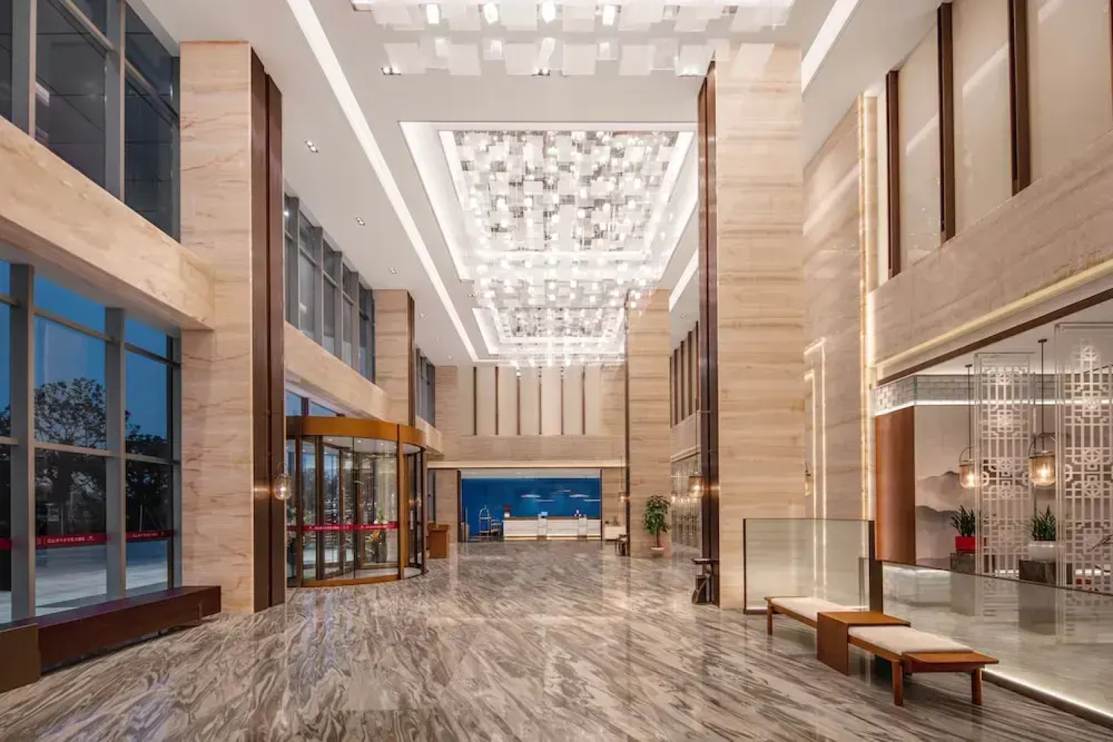 Jiangshan Haiwaihai Grand Hotel