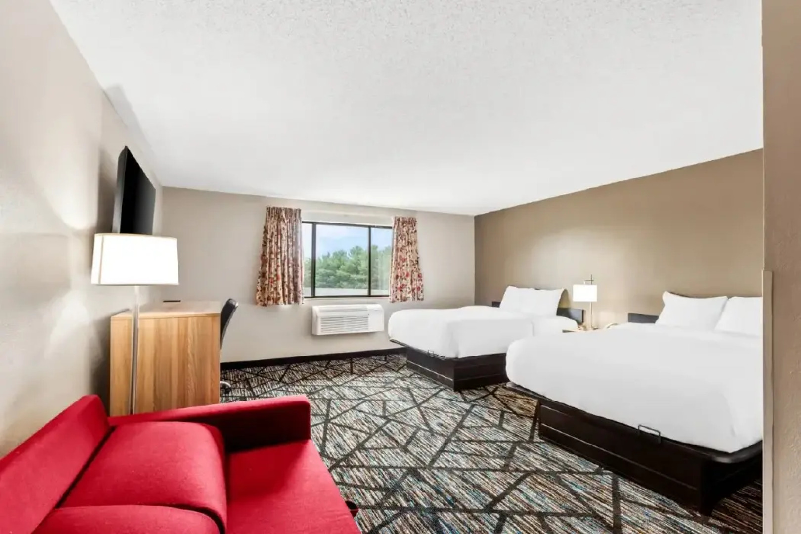 Quality Inn & Suites Howe - Sturgis