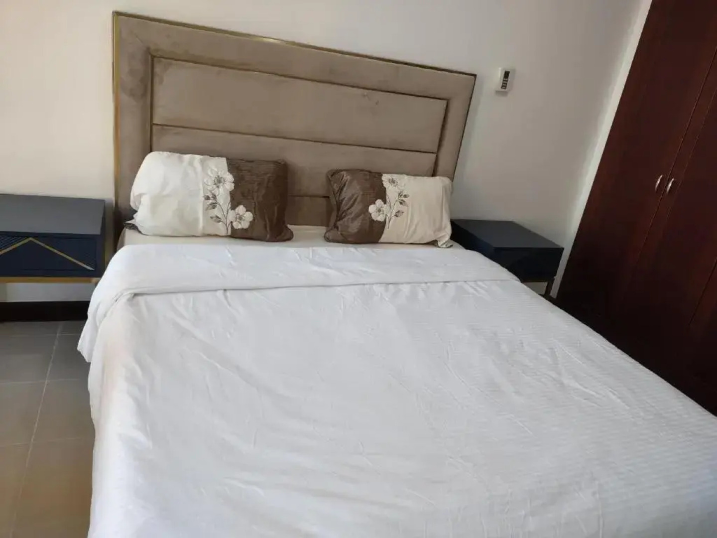 مراسي ابراج المارينا Marina Marasi