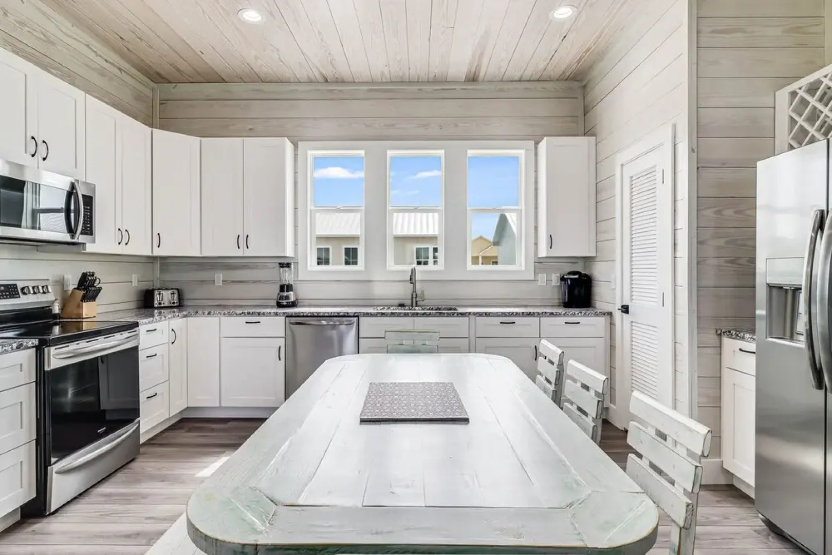 Set Sail Sp167 3 Bedroom Home by RedAwning