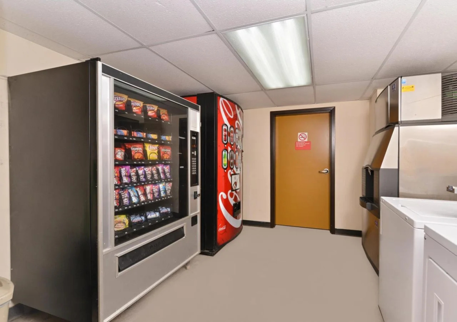 Executive Inn & Suites