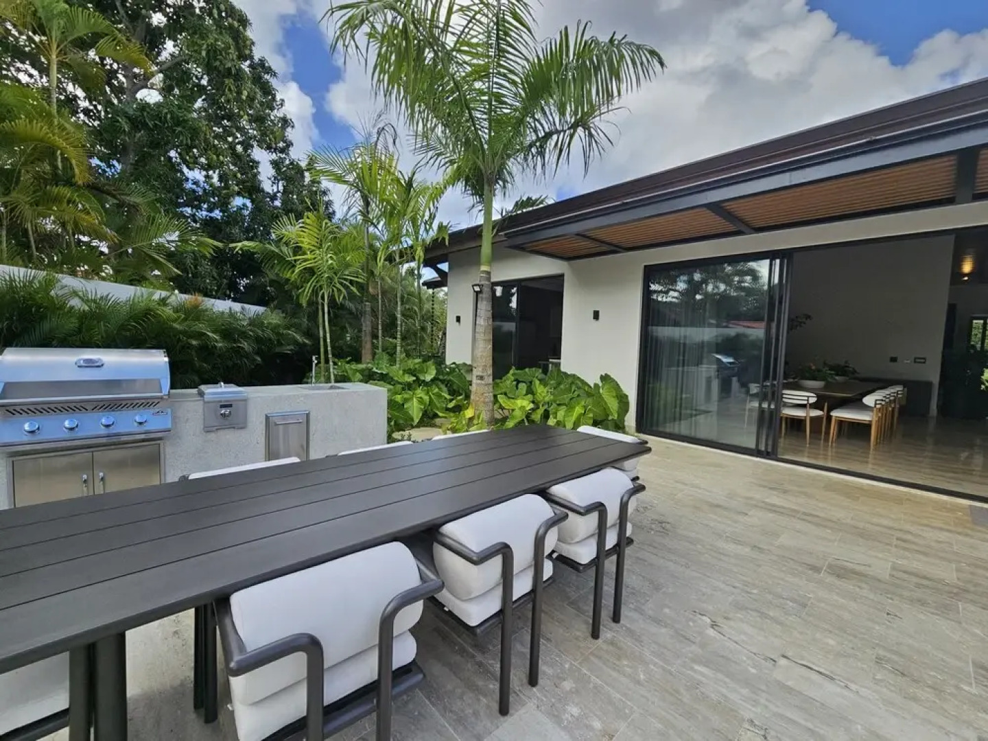 Luxurious 5BR Villa With bbq Pool in Casa de Campo