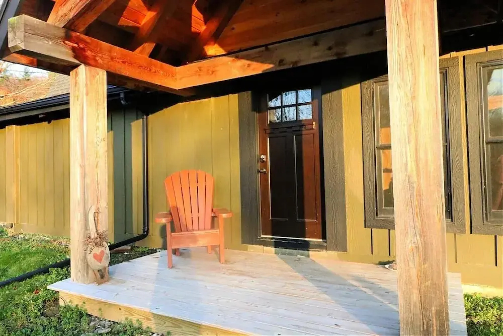 Smokey Valley Lodge 2 Bedroom Home by Redawning