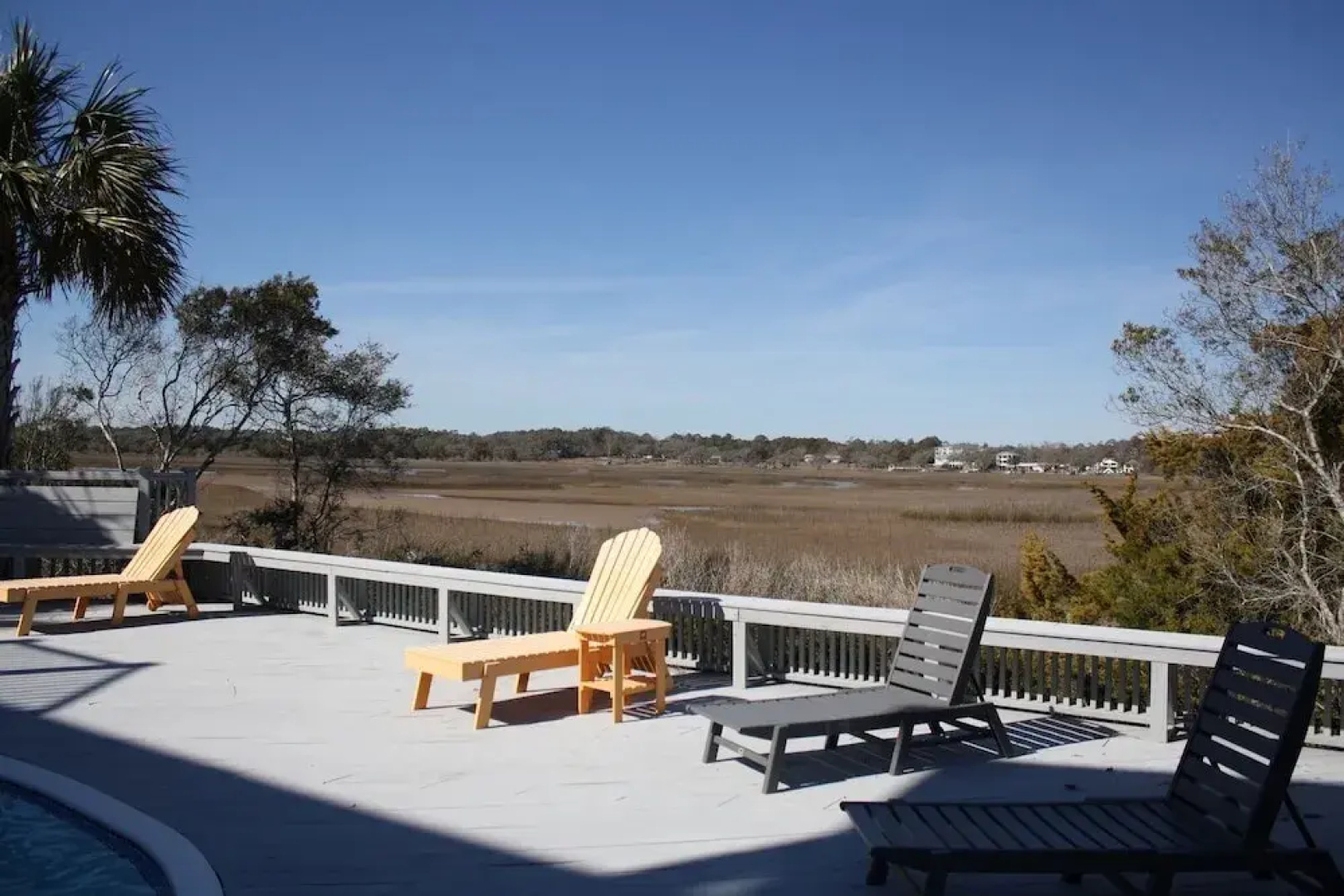 Beach Crew 4 Bedroom Home by RedAwning