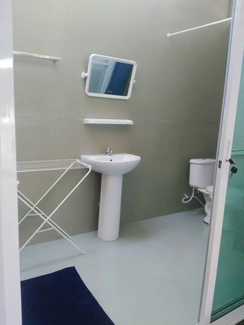 Naivacha Tent Koh Mak