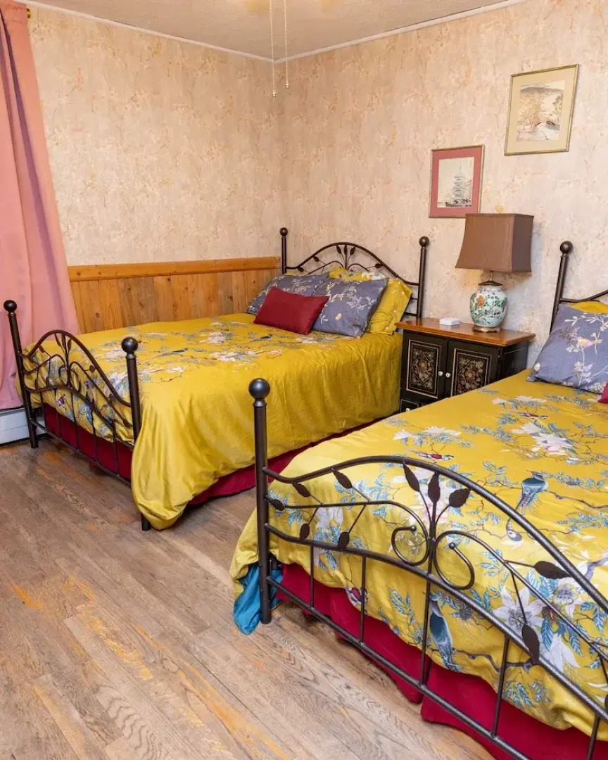 The Hand Hotel Bed & Breakfast