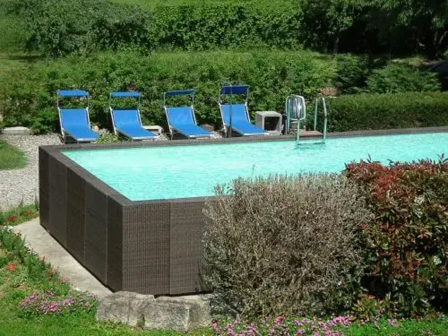 L'isolo B&b And Apartments