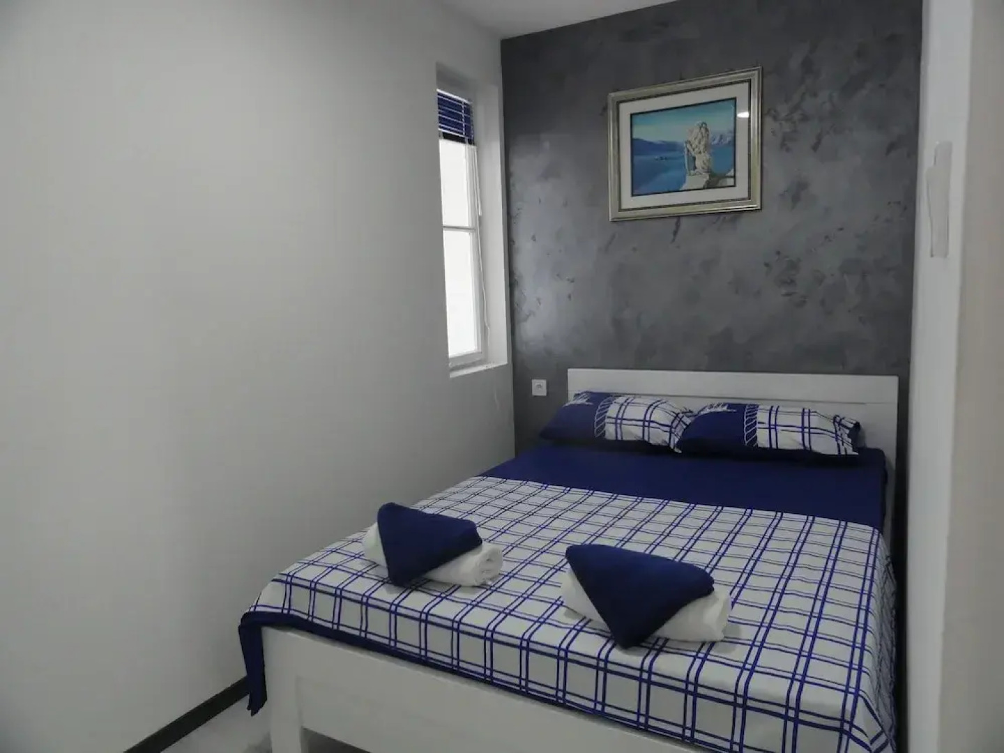 Petrovac Holiday House with pool