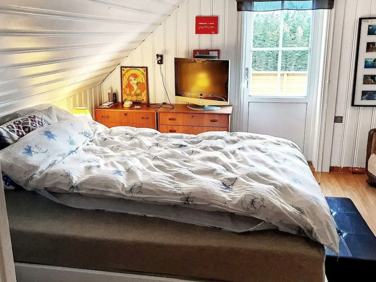 6 Person Holiday Home in Austrheim