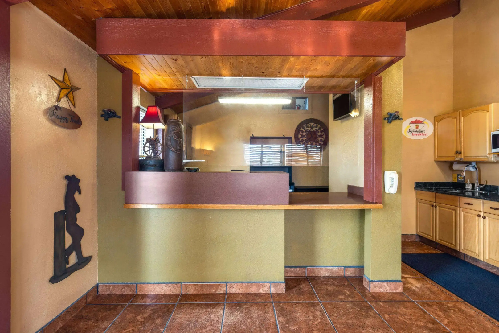 Super 8 by Wyndham Dodge City